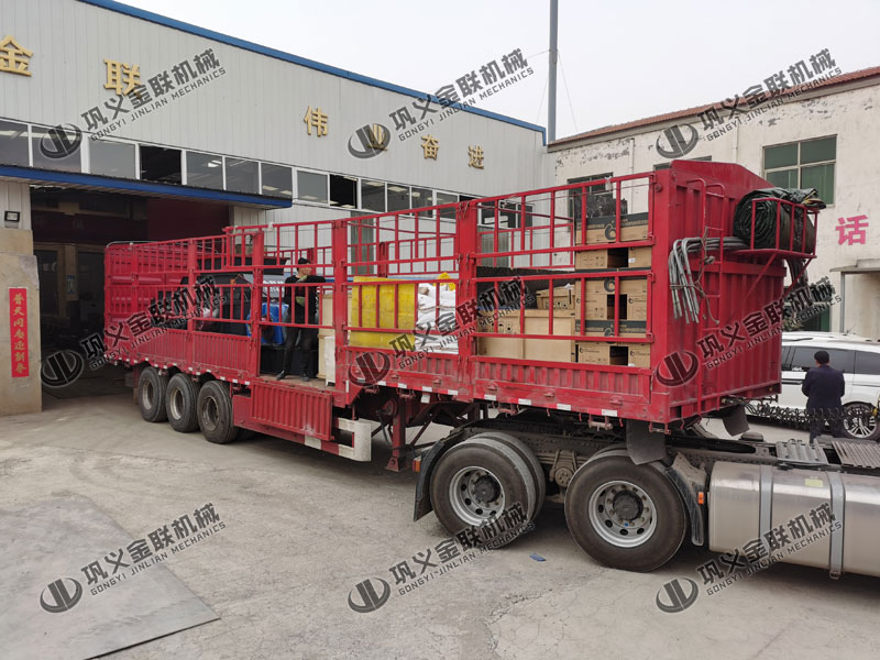 時產30噸石英石破碎機有什么優點,適用哪些物料? 時產30噸石英石破碎機有什么優點,適用哪些物料?