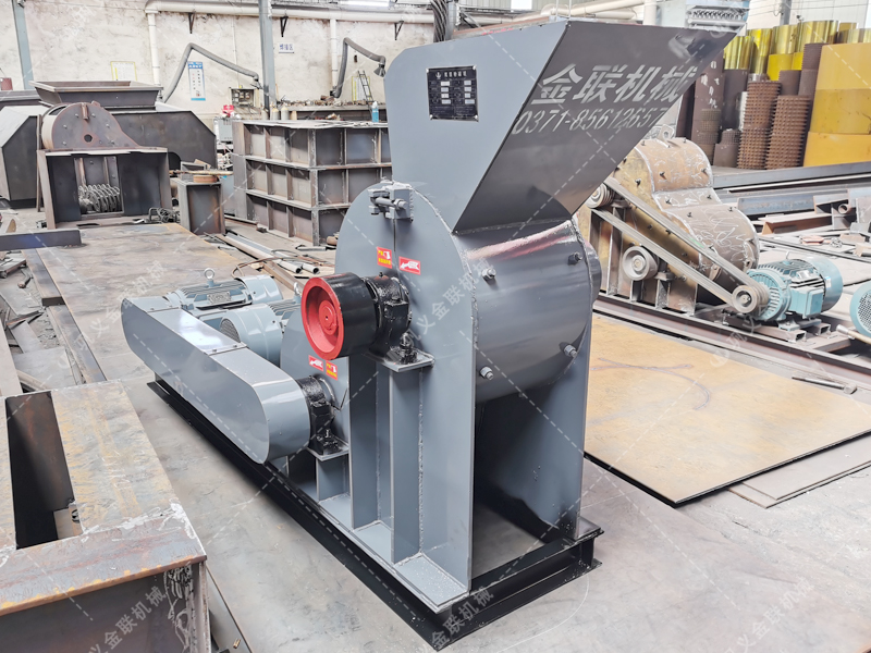 46小型雙級(jí)粉碎機(jī)發(fā)貨圖片_發(fā)往甘肅慶陽_破碎煤