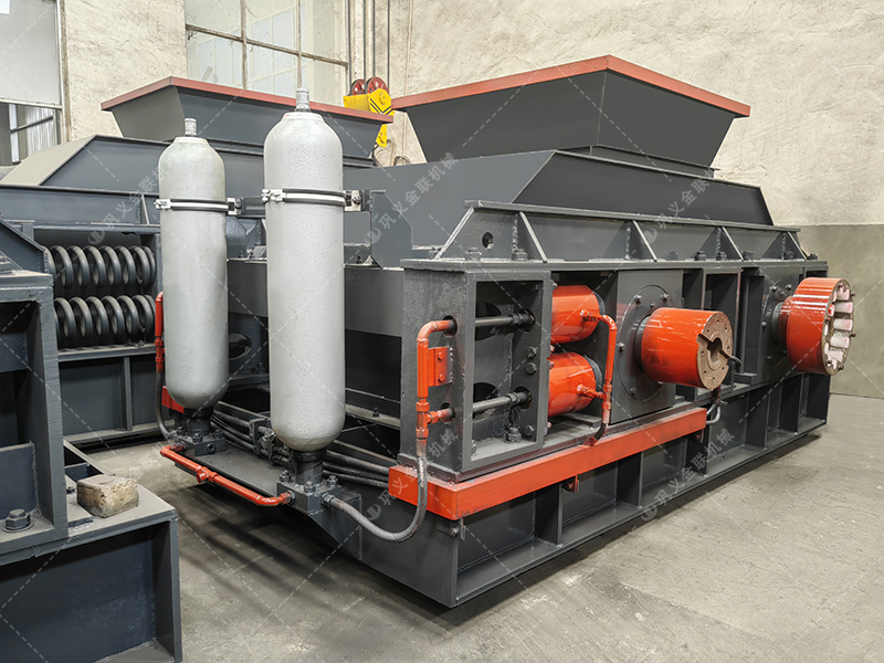 時產80-100噸液壓對輥破碎機用哪個型號,多少錢一臺? 時產80-100噸液壓對輥破碎機用哪個型號,多少錢一臺?