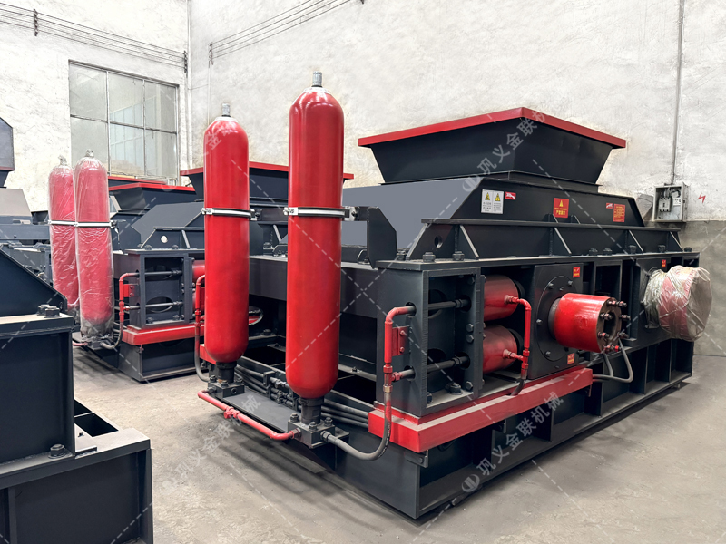 低轉速高壓力對輥制砂機，憑什么成為高品質機制砂的 “粒形守護神”？